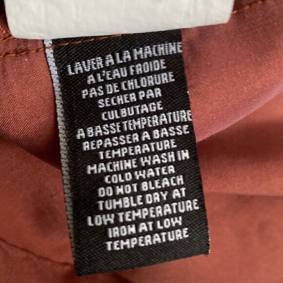 Dorothy Grant Haida First Nations Embroidered Casual Dress Shirt Raven - Picture 10 of 11